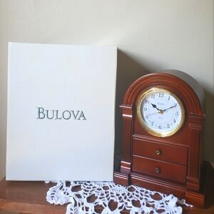 Retired BULOVA Mantel Clock 🕰